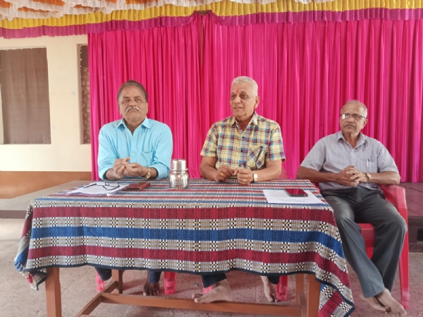 खल्वायन पत्रकार परिषद