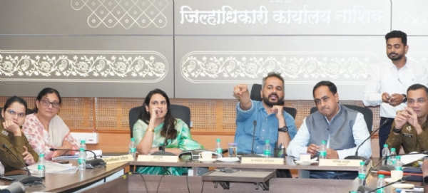 कुंभमेळा आयुक्तांनी घेतला रेल्वे विभागाच्या नियोजनाचा आढावा