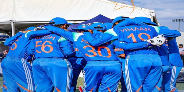 भारताला १९१ धावांनी पराभूत करत पाकिस्तानने 19 वर्षांखालील आशिया कप जिंकला