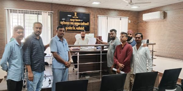 गडचिरोली - तिरंगा अपमान प्रकरणात कारवाई नाही; कुरखेड़्यात युवकांचा संताप