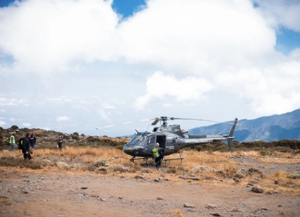 टांझानियातील माउंट किलिमांजारोवर हेलिकॉप्टर कोसळून अपघात