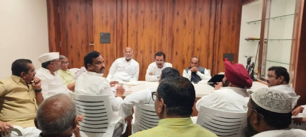 नांदेड येथे राष्ट्रवादी काँग्रेस पार्टीची कोर कमिटी बैठक