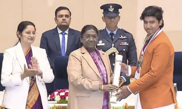वैभव सूर्यवंशीला राष्ट्रपती द्रौपदी मुर्मू यांच्याकडून ‘पंतप्रधान राष्ट्रीय बाल पुरस्कार’ प्रदान