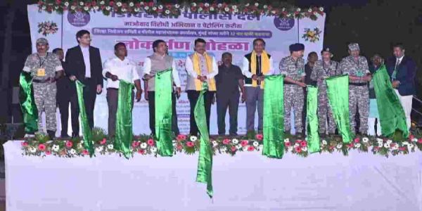 गडचिरोली पोलीस दलाच्या बळकटीसाठी 34 नव्या वाहनांचा ताफा दाखल