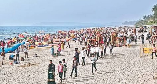 गणपतीपुळे किनारा