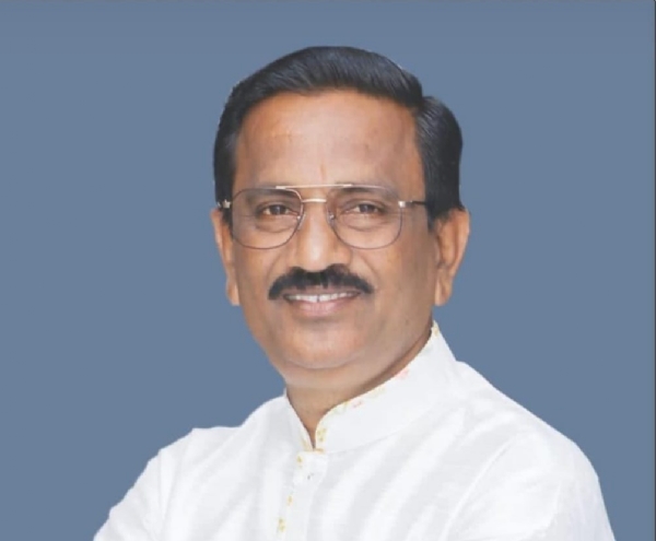 अवजड वाहनांना तातडीने बंदी घाला : सुरेश घरत