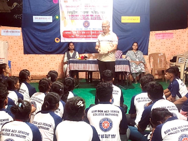 डीजीके महाविद्यालय एनएसएस शिबिर फणसोप