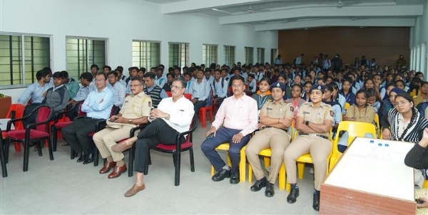 नॉकआउट डिजिटल फ्रॉड मोहिम