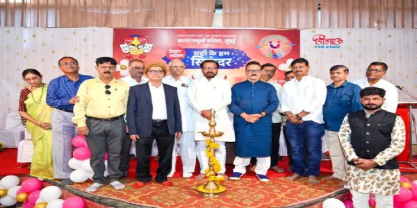 परभणी : बालरंगभूमी परिषदेचा उपक्रम आदर्शवत - जिल्हाधिकारी