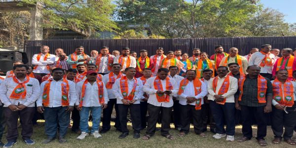 महापालिकेच्या निवडणुकीनिमित्त भाजपमध्ये अनेक पदाधिकाऱ्यांचा प्रवेश