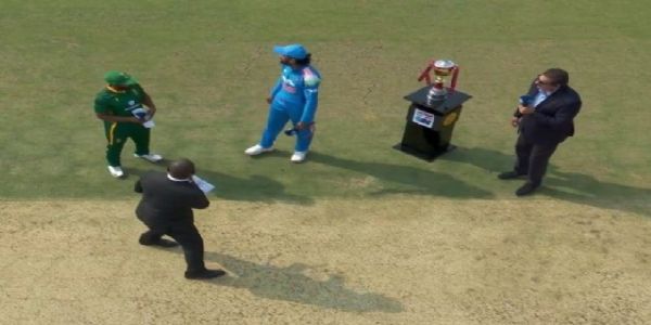 २०२३ च्या विश्वचषक अंतिम सामन्यापासून भारताने सलग २० वेळा नाणेफेक गमावली