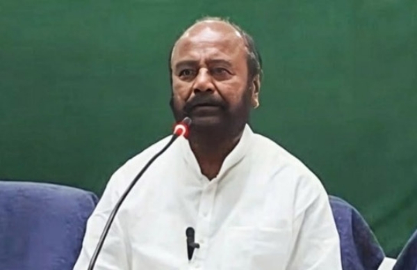 “नेत्यांसमोर मुजरा केल्याशिवाय कार्यकर्त्यांचे भले नाही”, जगदीश गुप्तांचा शिवसेना शिंदे गटाला ‘रामराम’! “नेत्यांसमोर मुजरा केल्याशिवाय कार्यकर्त्यांचे भले नाही”, जगदीश गुप्तांचा शिवसेना शिंदे गटाला ‘रामराम’!