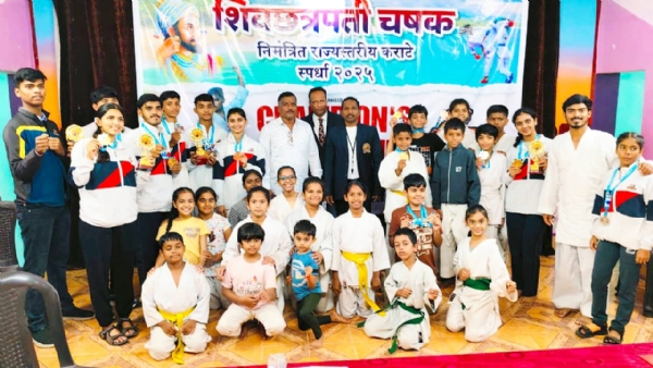 श्रीवर्धन टिमला सर्वोत्कृष्ट टिम घोषित; शिव छत्रपती चषकाने सन्मानित