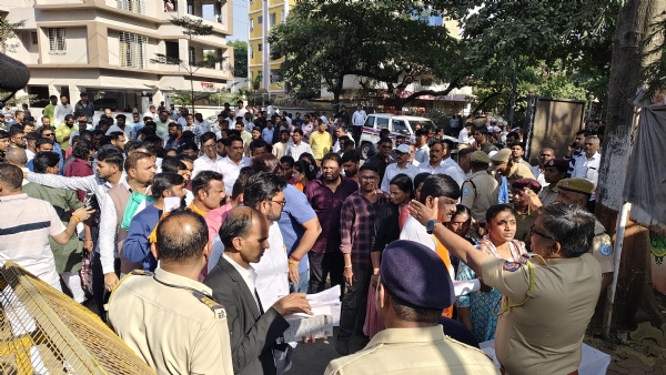 नियमांमुळे उमेदवारी रद्द;