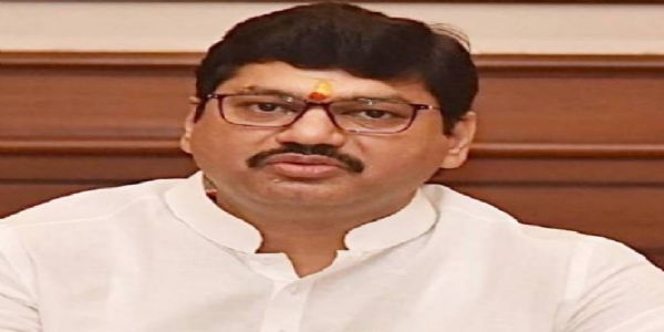 उमेदवारी अर्जासोबतच्या माहितीवर आक्षेपावर धनंजय मुंडेंना न्यायालयाकडून दिलासा