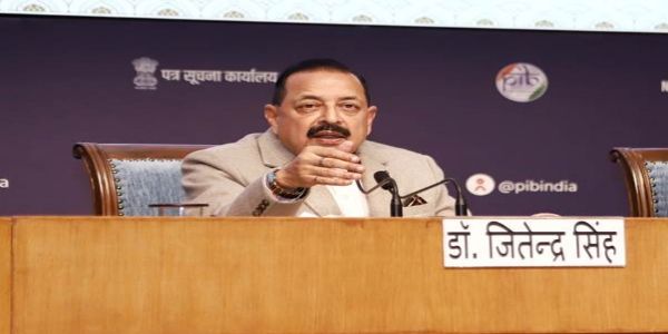 2025 हे नागरिकांचे जीवन सुकर करणाऱ्या प्रशासकीय सुधारणांवर केंद्रित वर्ष : डॉ. जितेंद्र सिंह