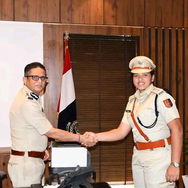 रिचा घोष रिचा घोष