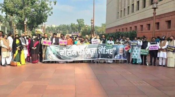 प्रदूषित हवा संसद निदर्शने प्रदूषित हवा संसद निदर्शने