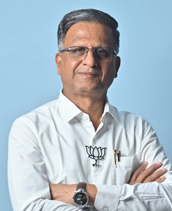 तपोवनाची जबाबदारी साधूसंत-महंत आणि नाशिककरांची ,ज्ञभाजप अध्यक्ष सुनील केदार यांची माहिती तपोवनाची जबाबदारी साधूसंत-महंत आणि नाशिककरांची ,ज्ञभाजप अध्यक्ष सुनील केदार यांची माहिती