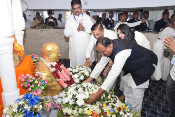 मुंबई मुंबई