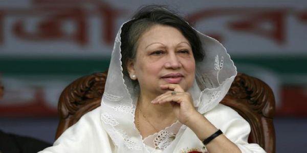 खालिदा झिया यांची प्रकृती चिंताजनक, लंडनला जाणे पुन्हा स्थगित