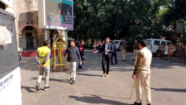 कोटा जिल्हाधिकारी कार्यालय आणि जयपूर हायकोर्टला बॉम्बने उडवण्याची धमकी