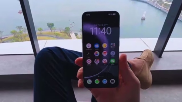 Agentic AI Smartphone Agentic AI Smartphone