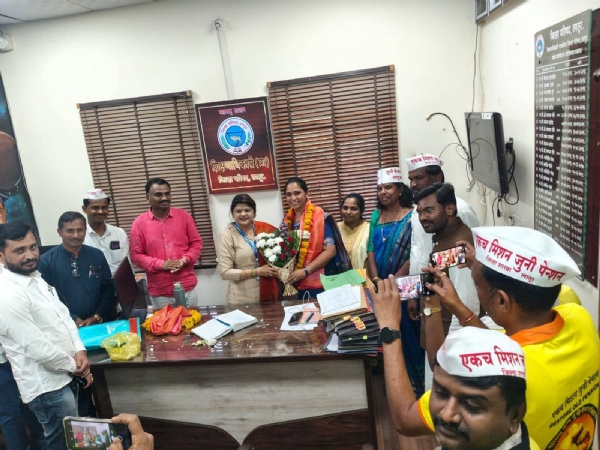 श्रीमती मायावती येडले यांची जुनी पेन्शन संघटनेच्या महिला जिल्हाध्यक्षपदी निवड...* श्रीमती मायावती येडले यांची जुनी पेन्शन संघटनेच्या महिला जिल्हाध्यक्षपदी निवड...*