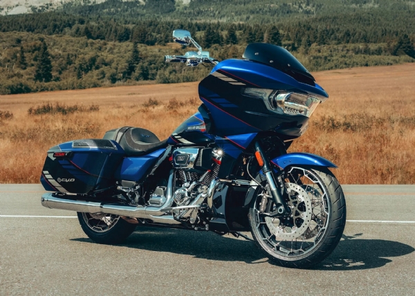 Harley-Davidson CVO Road Glide Harley-Davidson CVO Road Glide