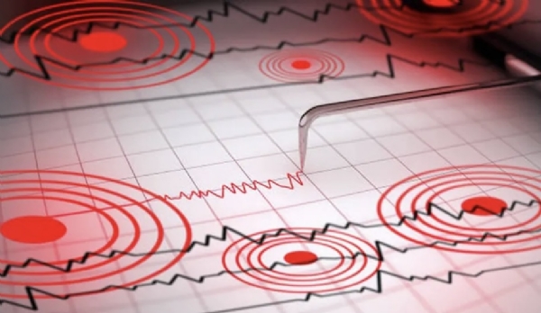 जपानमध्ये ७.५ रिश्टर स्केल तीव्रतेचा भूकंप; २३ जण जखमी जपानमध्ये ७.५ रिश्टर स्केल तीव्रतेचा भूकंप; २३ जण जखमी