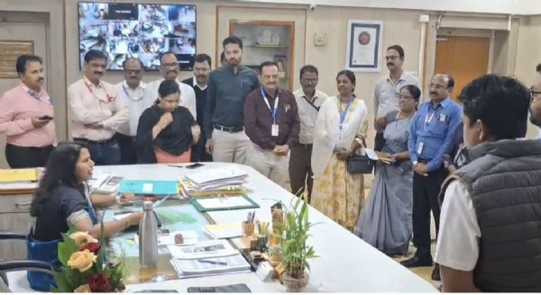 ऐन विधीमंडळाच्या अधिवेशनात अधिकाऱ्यांच्या संपाने प्रशासन अडचणीत  जिल्ह्यातील राजपत्रित अधिकारी बेमुदत संपवार