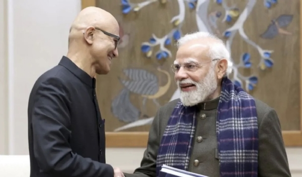 मायक्रोसॉफ्ट भारतात १.५ लाख कोटी रुपयांची गुंतवणूक करणार, सत्या नाडेला यांची मोठी घोषणा मायक्रोसॉफ्ट भारतात १.५ लाख कोटी रुपयांची गुंतवणूक करणार, सत्या नाडेला यांची मोठी घोषणा