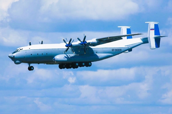 रशियन लष्करी विमान एएन-२२ रशियन लष्करी विमान एएन-२२