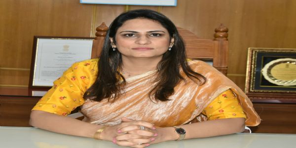 नाशिक - नवीन ठिकाणी वृक्ष लागवड करण्यास नागरिकांचा विरोध