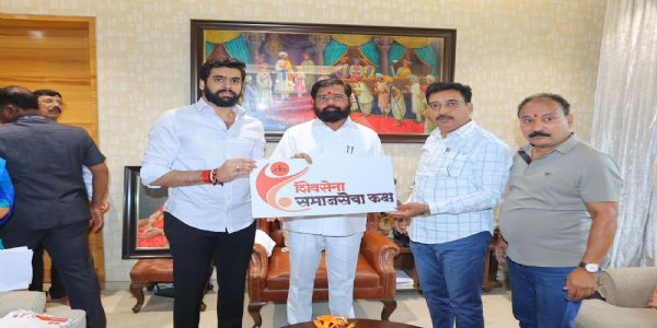 शिवसेनेकडून गरजूंसाठी ‘समाज सेवा कक्ष’ व ‘शक्ती कार्ड’ उपक्रम