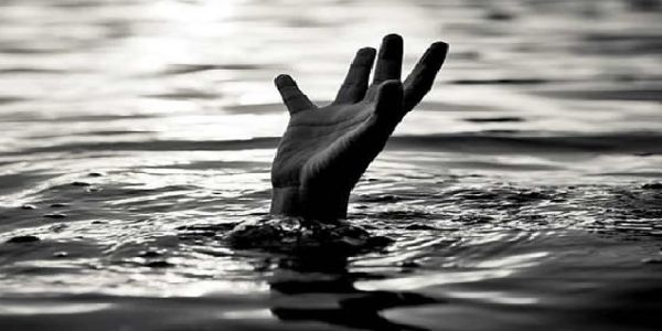 वैनगंगा नदीच्या पात्रात एमबीबीएस चे ३ विद्यार्थी बुडाले