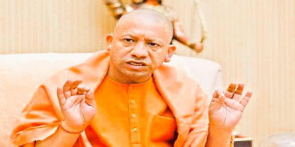 “योगी देशातील शक्तीशाली व मेहनती मुख्यमंत्री”- सरन्यायमूर्ती
