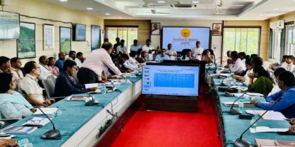 रत्नागिरी : मुंबई-गोवा महामार्गाच्या ठेकेदाराचा हलगर्जीपणा खपवून घेणार नाही - नारायण राणे
