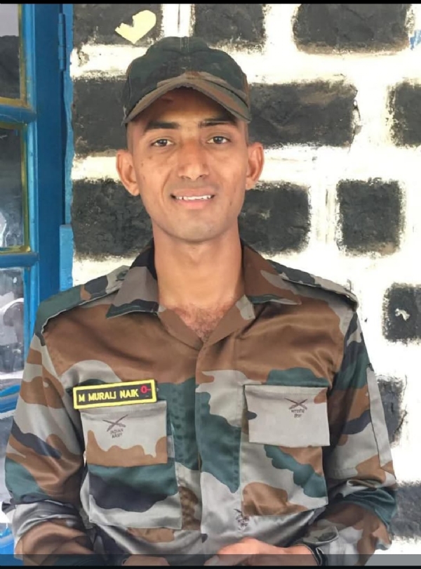 जवान मुरली नाईक