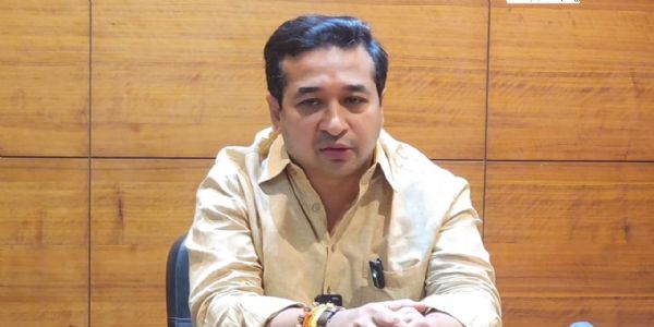 सैन्याचे मनोबल वाढविण्यासाठी सर्वांनी प्रयत्‍न करावेत - नितेश राणे