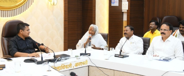 दादासाहेब गवई स्मारक उभारण्यासाठी गती द्यावी -जिल्हाधिकारी आशिष येरेकर