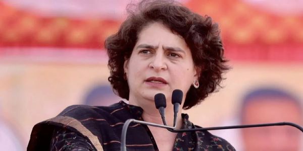प्रियंका वाड्रांना केरळ हायकोर्टाची नोटीस