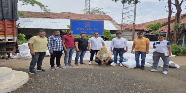 इगतपुरी व पिंपळगाव बसवंत परिसरात १ कोटी ५६ लाखांचा अवैध गुटखा जप्त