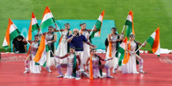 आयपीएल स्पर्धेचा समारोप समारंभात भारतीय सैन्यदलाला मानवंदना