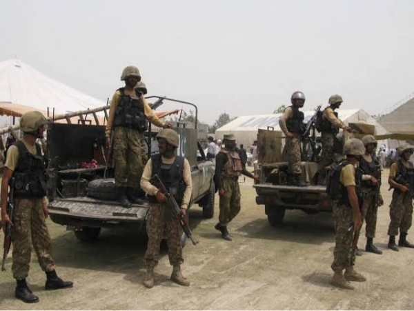 Pakistan army
