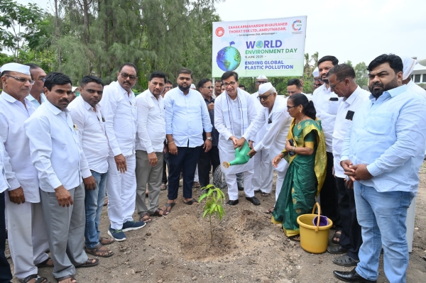 ग्लोबल वार्मिंग समस्या टाळण्यासाठी पर्यावरण संवर्धन गरजेचे