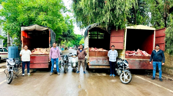 2700 किलो गोमांससह 34 लाख 84 हजार 400 रूपये किंमतीचा मुद्देमाल जप्त