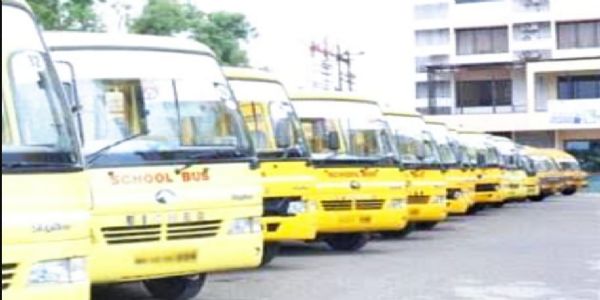 राज्यात ट्रक आणि स्कूल बस मालकांचा अनिश्चित काळासाठी संप