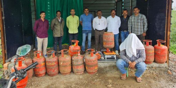 अमरावतीत अवैध गॅस रिफिलिंगचा भंडाफोड; आरोपी अटकेत