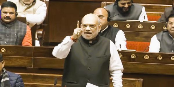 “तुम्ही पुढची 20 वर्षे तिकडेच बसाल” – अमित शाह